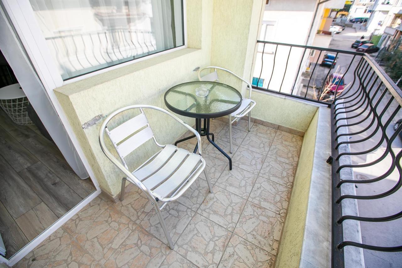 סנדנסקי Paradise Apartment מראה חיצוני תמונה